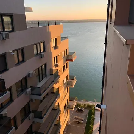 דירה Elda Apartament מאמאיה