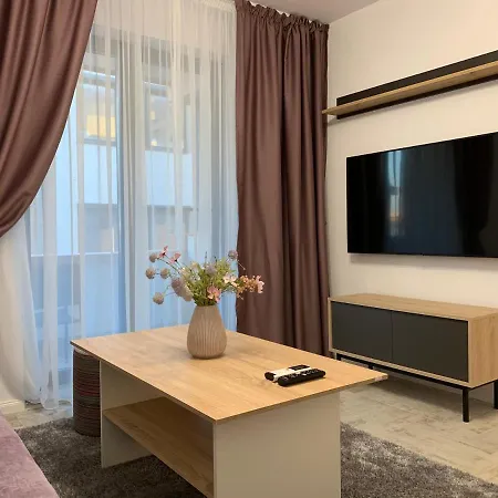 Elda Apartament מאמאיה